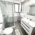 Apartamento Seaside Retreat Vlorë